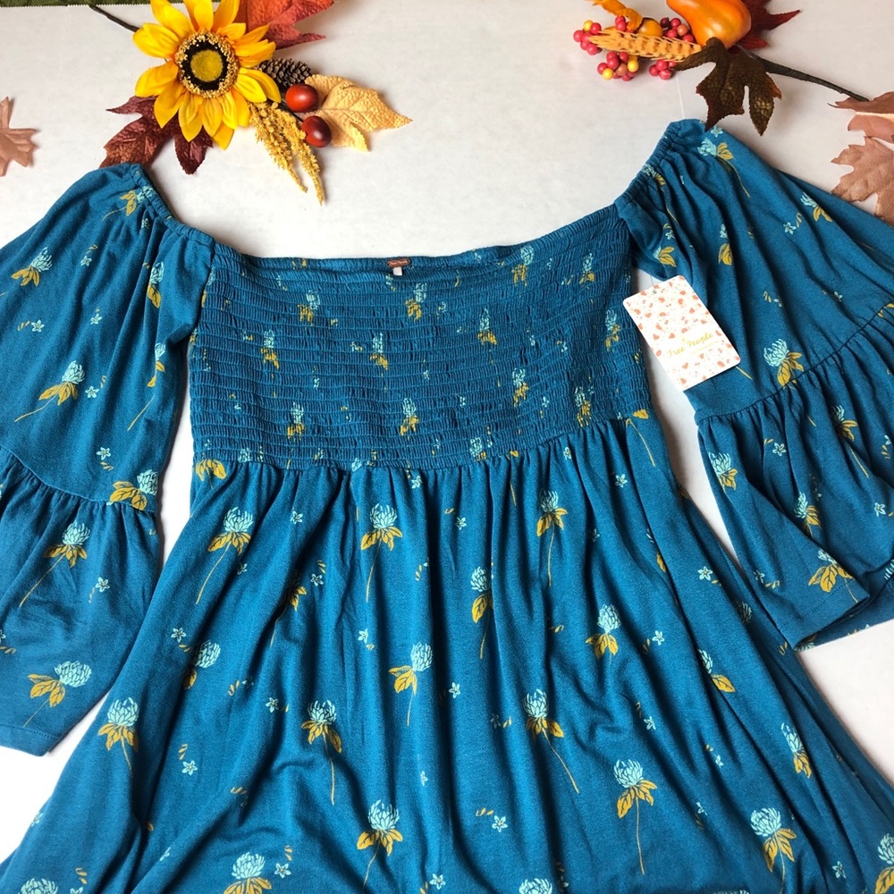 FREE PEOPLE Blue Floral Tunic Rouched with Bell Sleeves